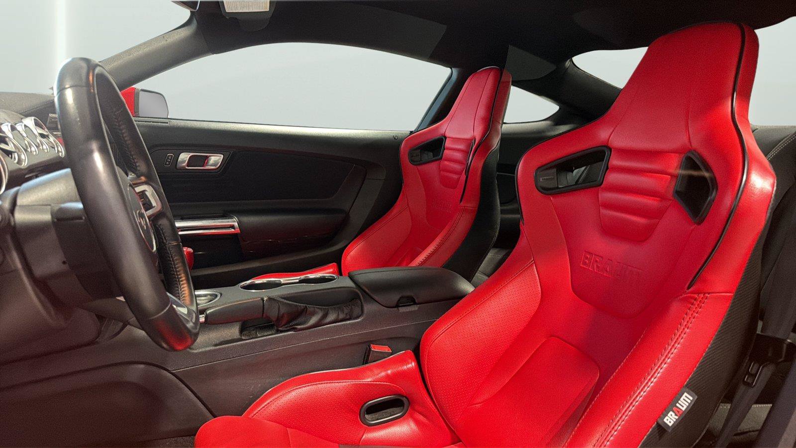 Used 2021 Ford Mustang GT w/ GT Performance Package RWD image 10
