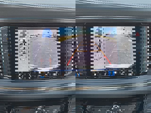 Used 2024 Buick Enclave Premium image 17