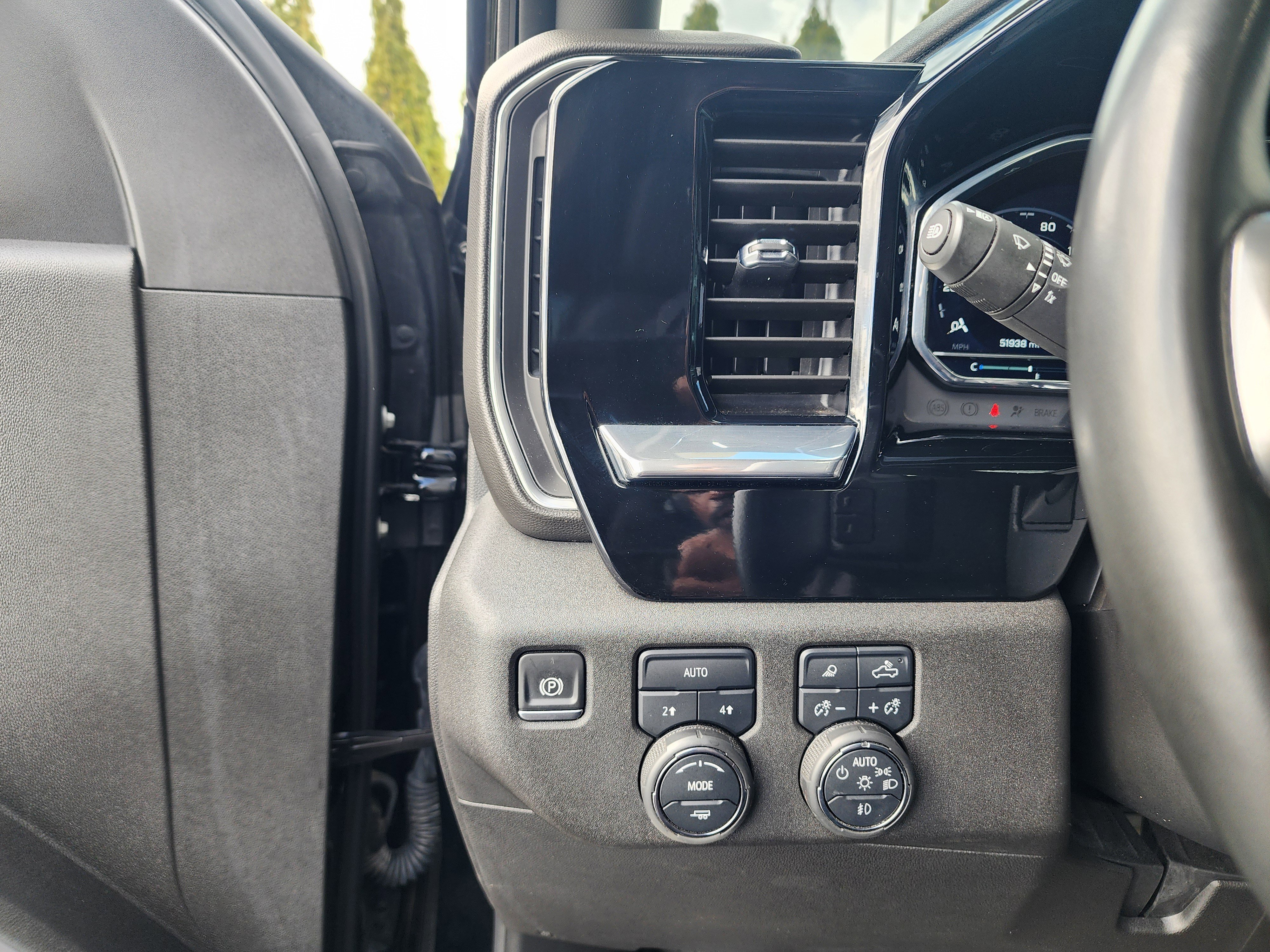 Used 2025 Chevrolet Silverado 1500 RST w/ RST All Star Premium Package image 28