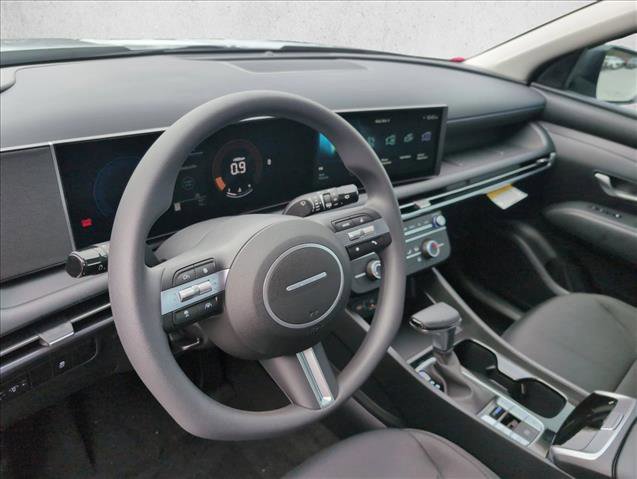 New 2026 Hyundai Tucson SE image 3