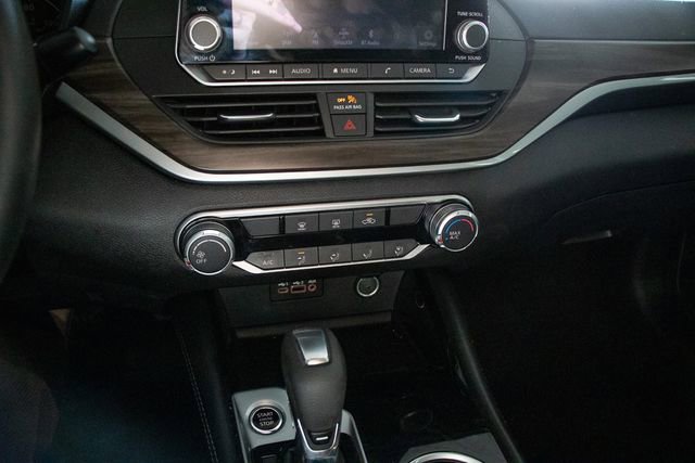 Used 2023 Nissan Altima 2.5 SV image 29
