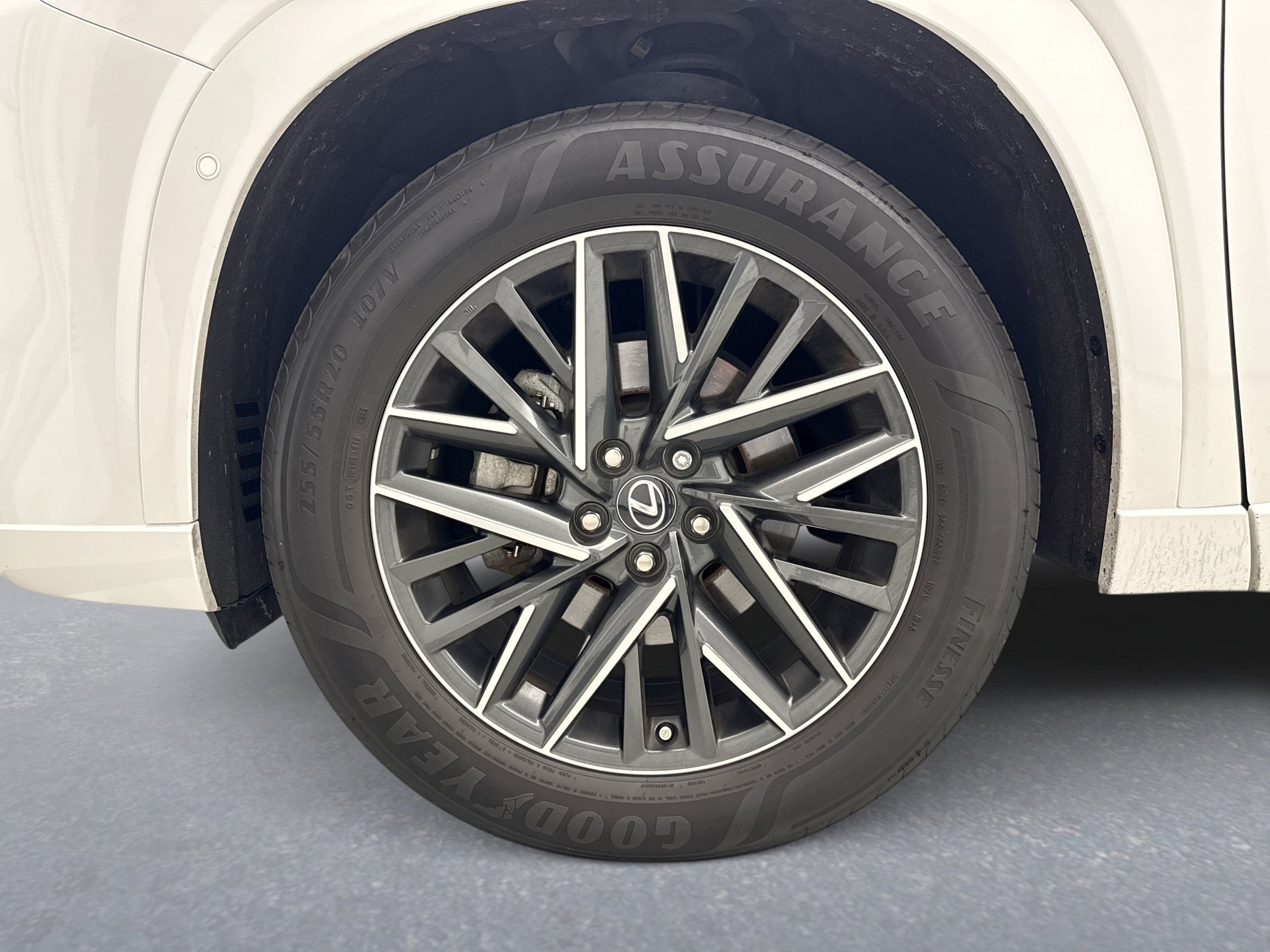 Used 2025 Lexus TX 350 AWD w/ Technology Package image 12