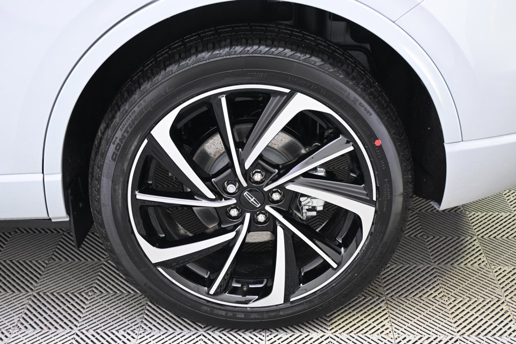 New 2026 Lincoln Corsair Grand Touring image 20