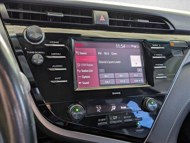 Used 2020 Toyota Camry SE FWD image 11