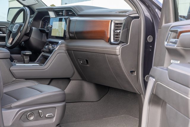 Used 2024 GMC Sierra 1500 Denali w/ Denali Reserve Package image 20
