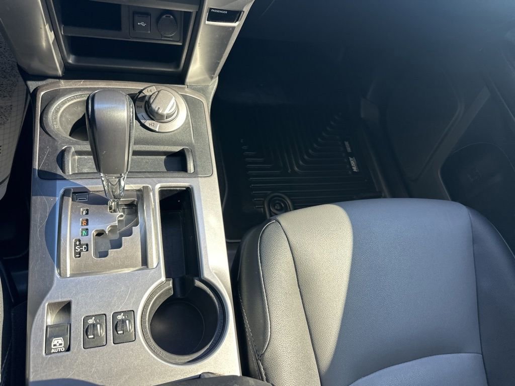 Used 2022 Toyota 4Runner SR5 Premium image 20