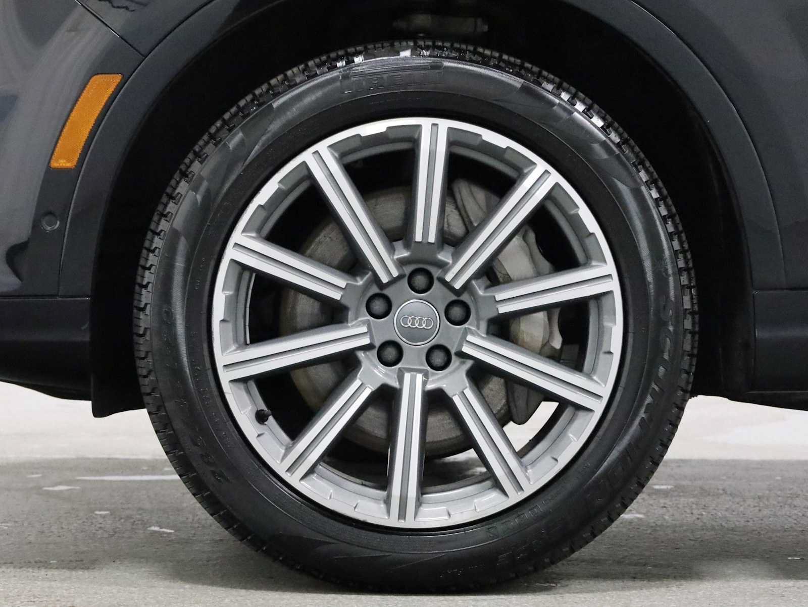 Used 2019 Audi Q7 3.0T Premium Plus AWD/4WD image 38