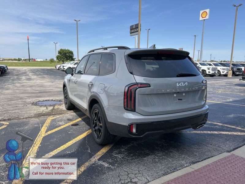 Used 2024 Kia Telluride EX X-Line AWD/4WD image 3