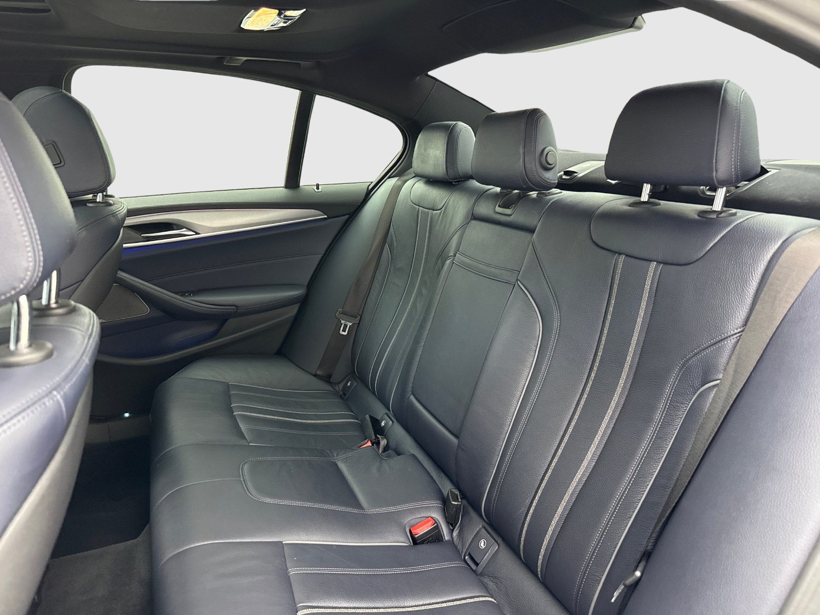 Used 2017 BMW 540i RWD image 36