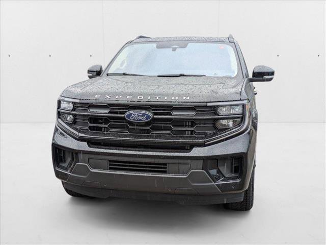 New 2025 Ford Expedition Active image 6