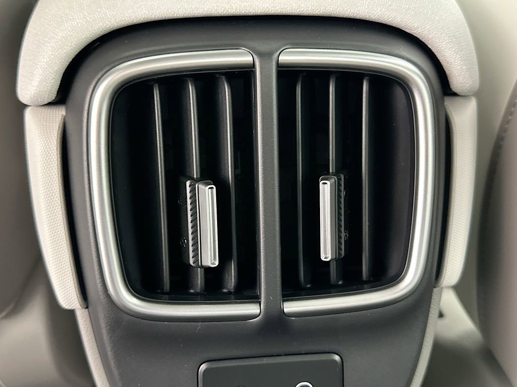 New 2025 Hyundai Ioniq 6 SEL image 18