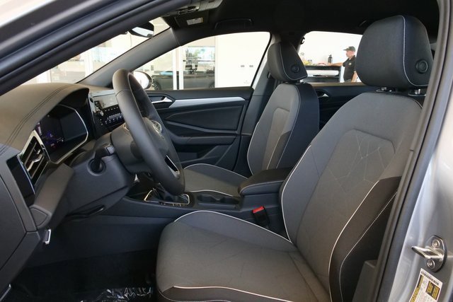 New 2025 Volkswagen Jetta Sport image 10