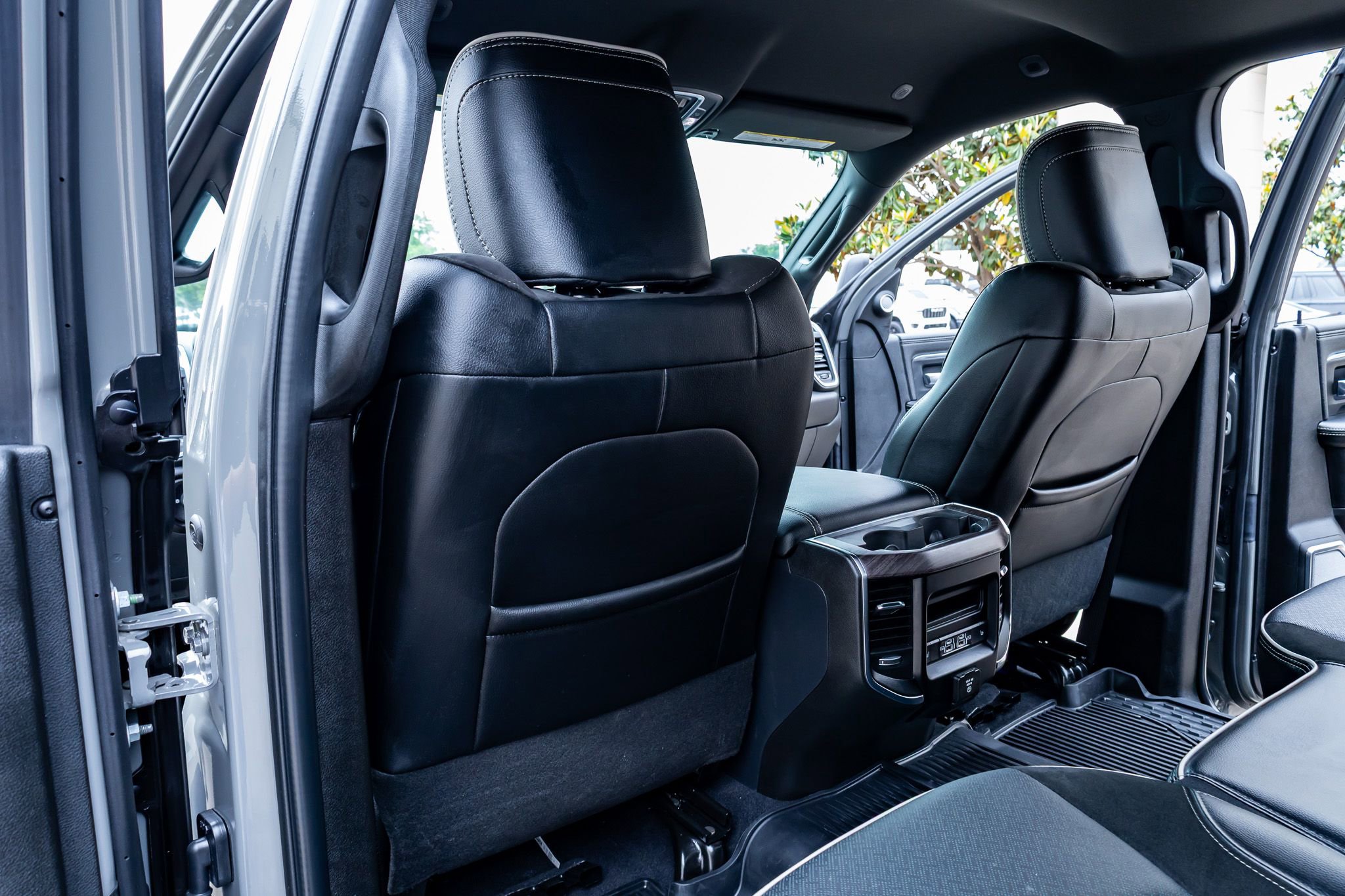 Used 2026 RAM 3500 Laramie image 35