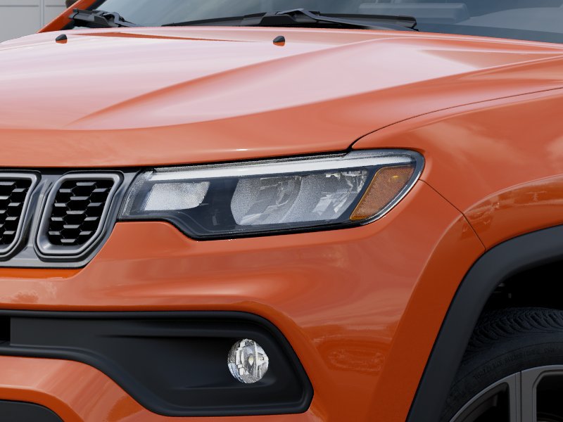 New 2026 Jeep Compass Latitude AWD/4WD image 10