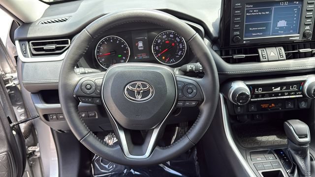 Used 2022 Toyota RAV4 XLE Premium FWD image 20