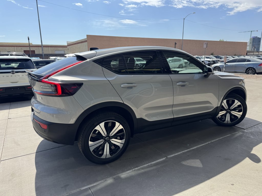 Used 2023 Volvo C40 P8 Recharge Plus w/ Protection Package Premier image 4