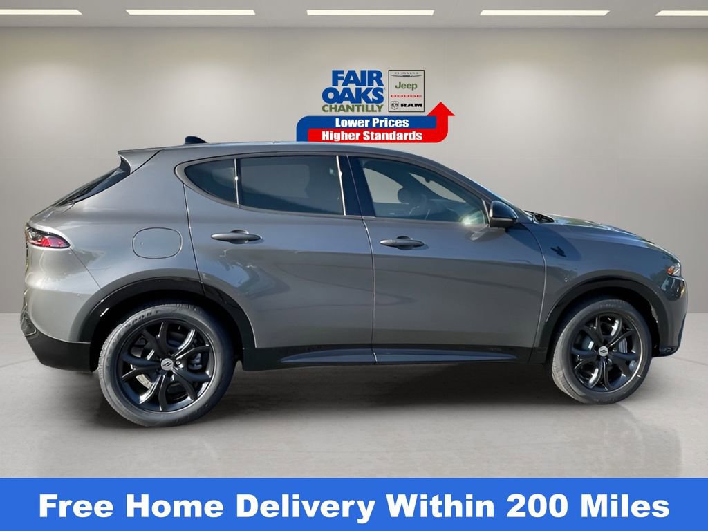 New 2025 Dodge Hornet R/T image 7