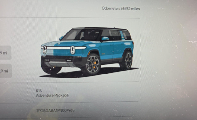 Used 2023 Rivian R1S Adventure Quad AWD/4WD image 16
