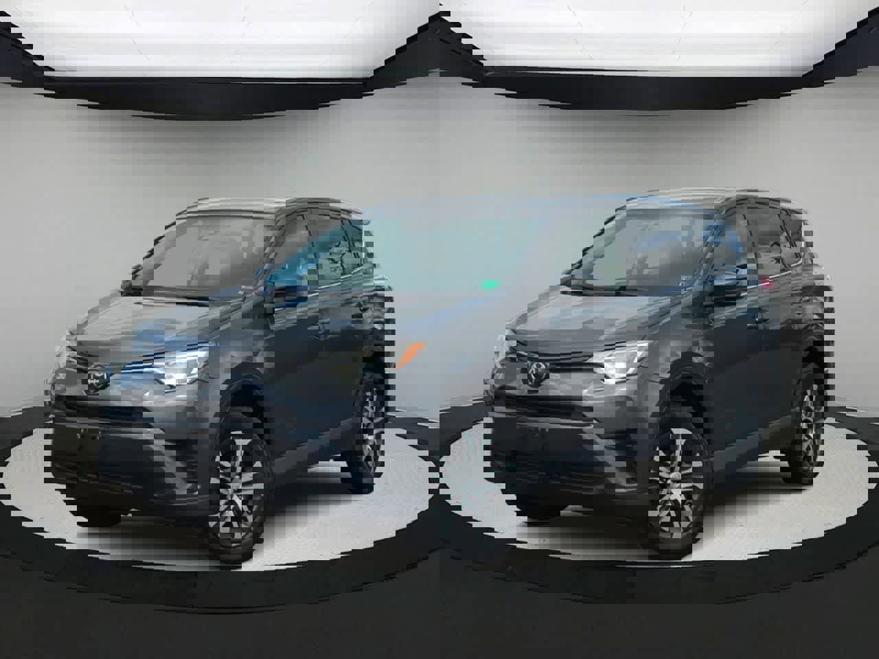 Used 2018 Toyota RAV4 LE