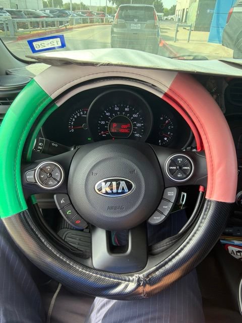 Used 2017 Kia Soul FWD image 19