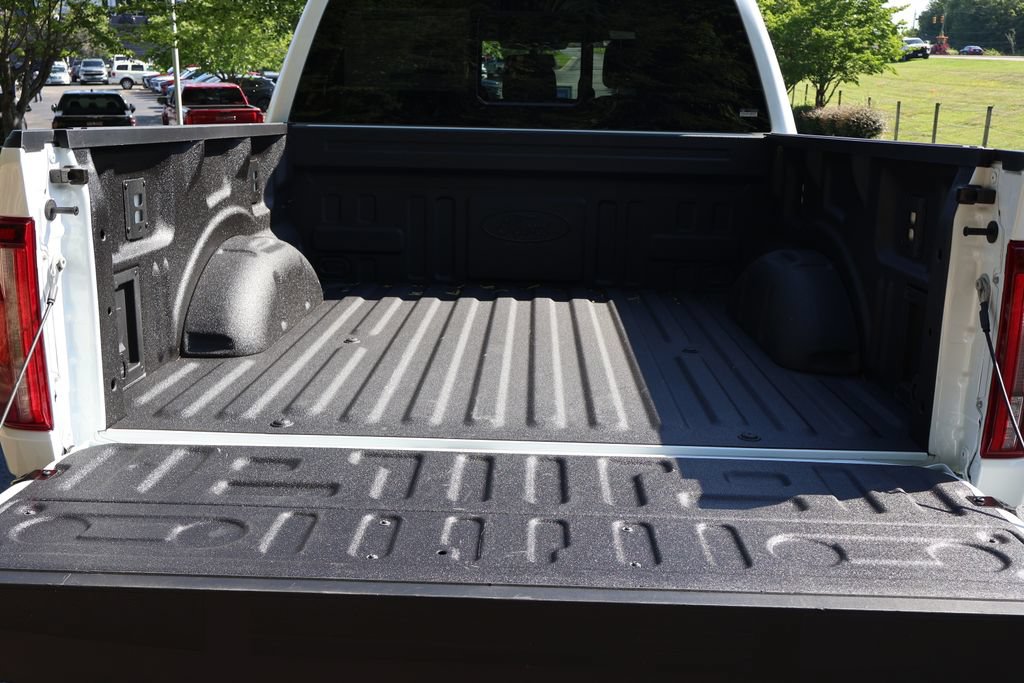 New 2026 Ford F150 Lariat w/ Equipment Group 501A Mid AWD/4WD image 24