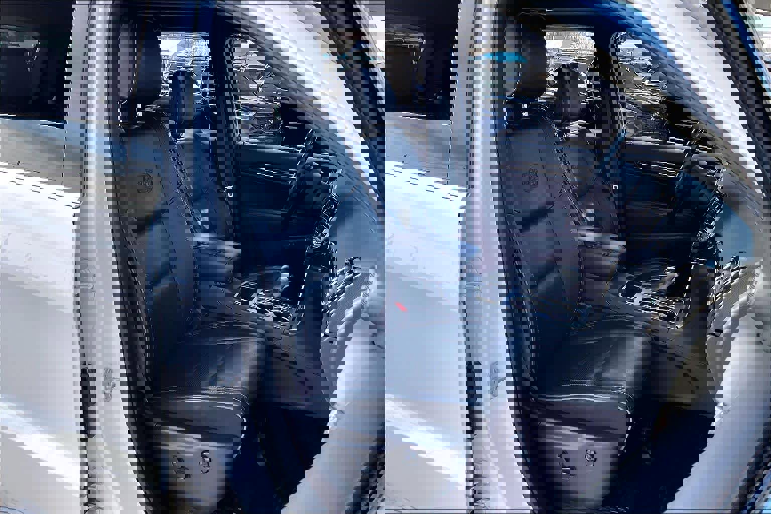 Used 2019 Jeep Grand Cherokee Overland image 9