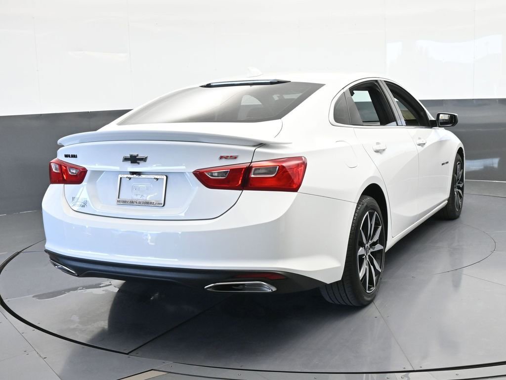 Used 2023 Chevrolet Malibu RS image 5