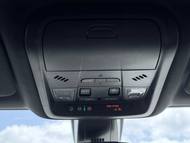 Used 2022 Chevrolet Blazer Premier w/ Enhanced Convenience Package AWD/4WD image 48