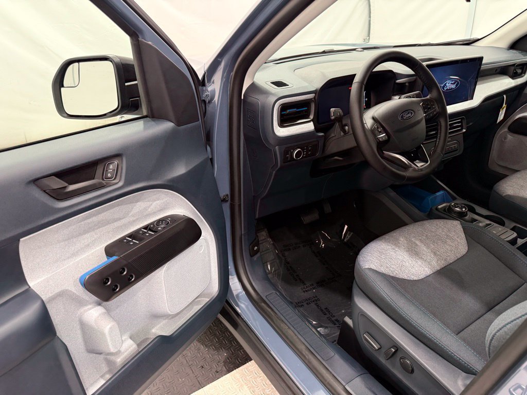 New 2026 Ford Maverick XLT w/ XLT Luxury Package AWD/4WD image 31