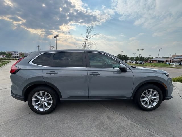 Used 2024 Honda CR-V EX image 9