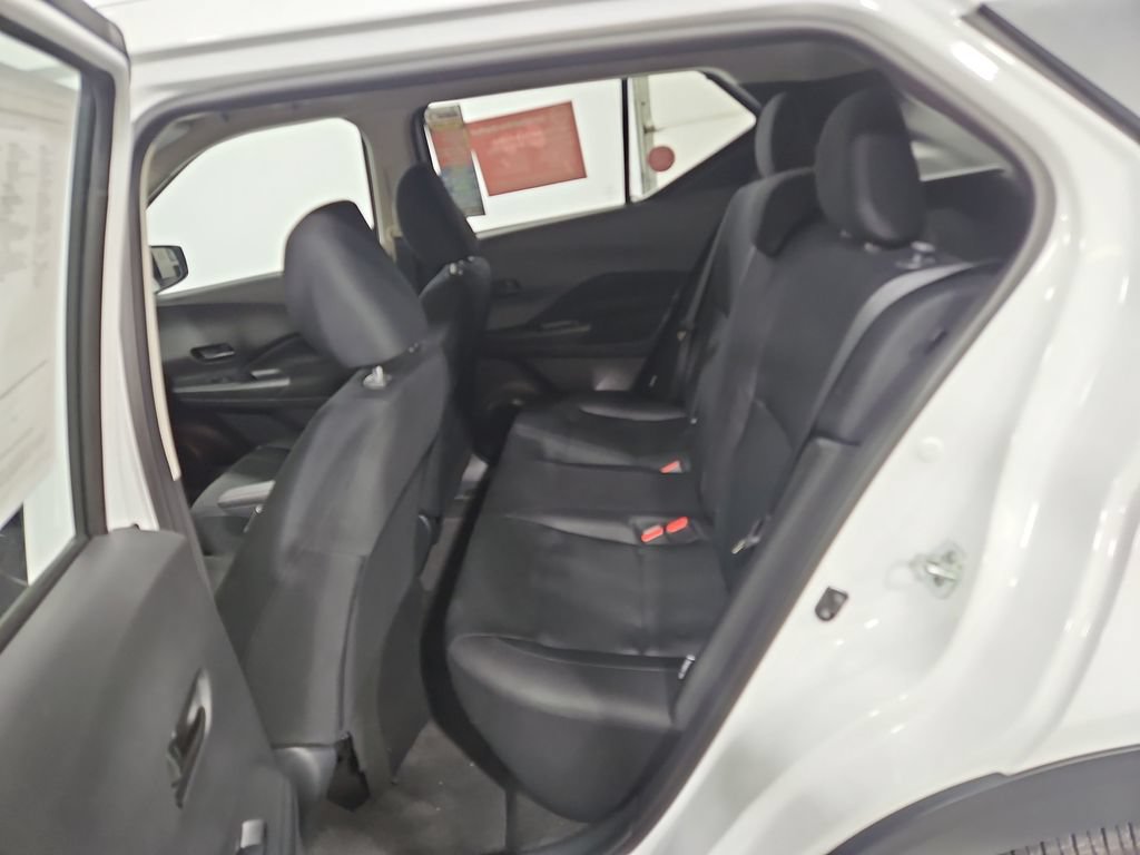 Certified 2025 Nissan Kicks Play S FWD image 25