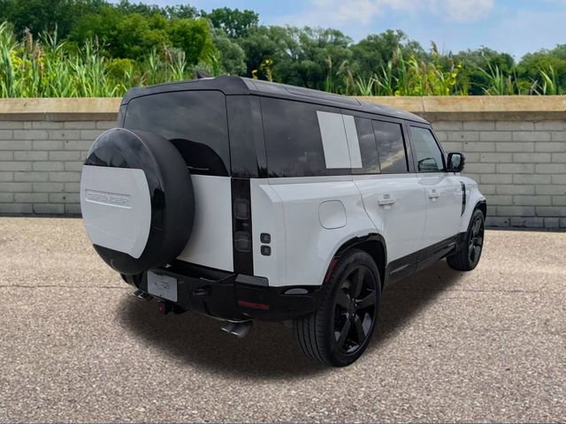 New 2026 Land Rover Defender 110 V8 image 4