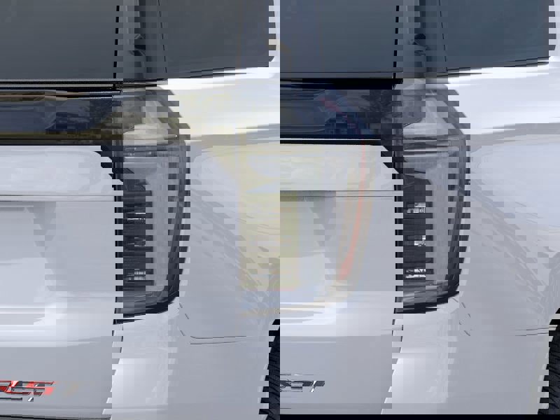 New 2026 Chevrolet Suburban RST w/ RST Capability Package image 11