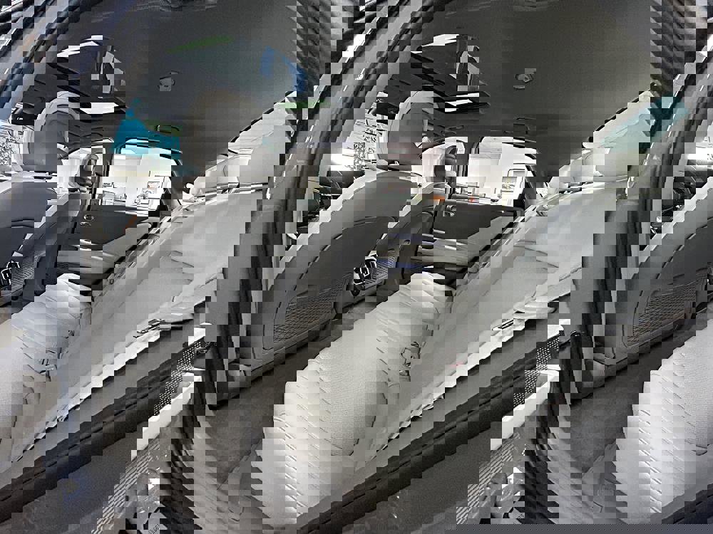 Used 2025 Hyundai Ioniq 6 Limited image 22