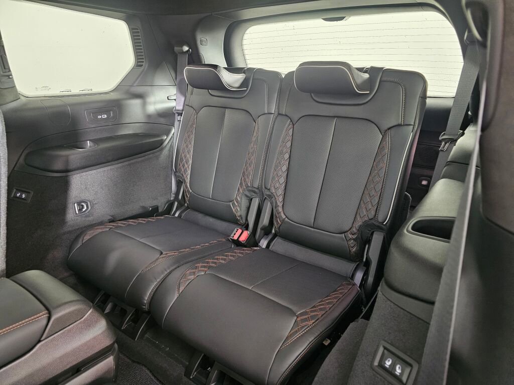 New 2026 Jeep Grand Cherokee L Summit AWD/4WD image 36