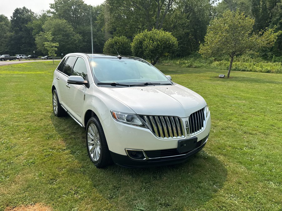 Used 2012 Lincoln MKX AWD image 4