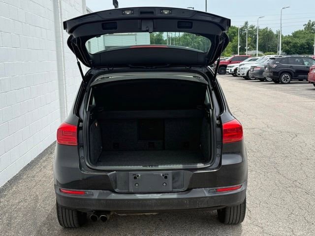 Used 2012 Volkswagen Tiguan S FWD image 7