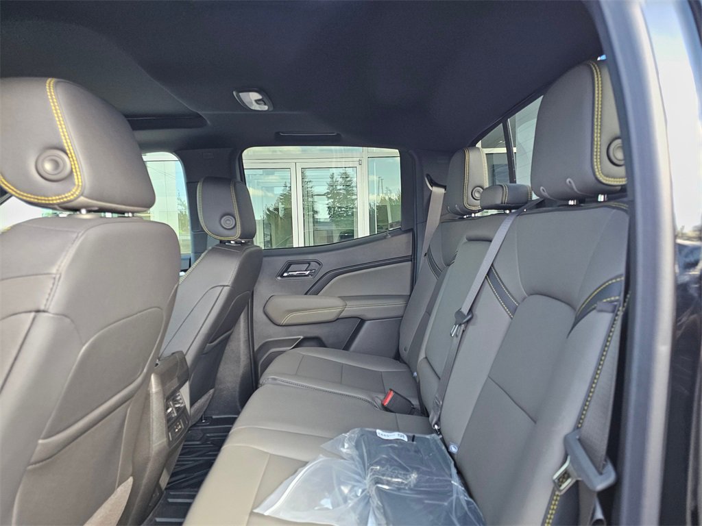 New 2026 Chevrolet Colorado ZR2 w/ ZR2 Bison Edition image 18