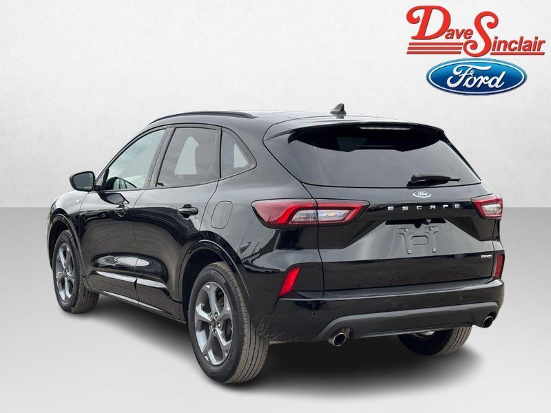 Used 2023 Ford Escape ST-Line w/ Tech Pack #1 image 9