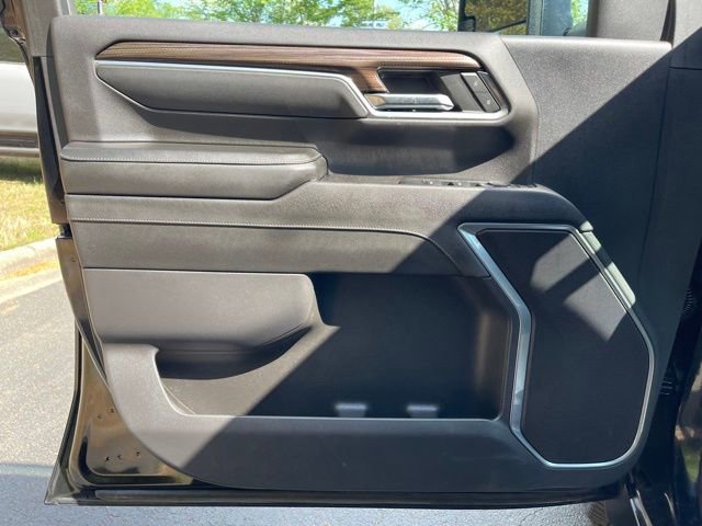 Used 2024 Chevrolet Silverado 3500 LT w/ Convenience Package AWD/4WD image 17