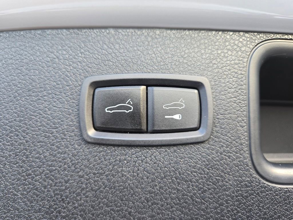 Used 2020 Porsche Macan S image 23