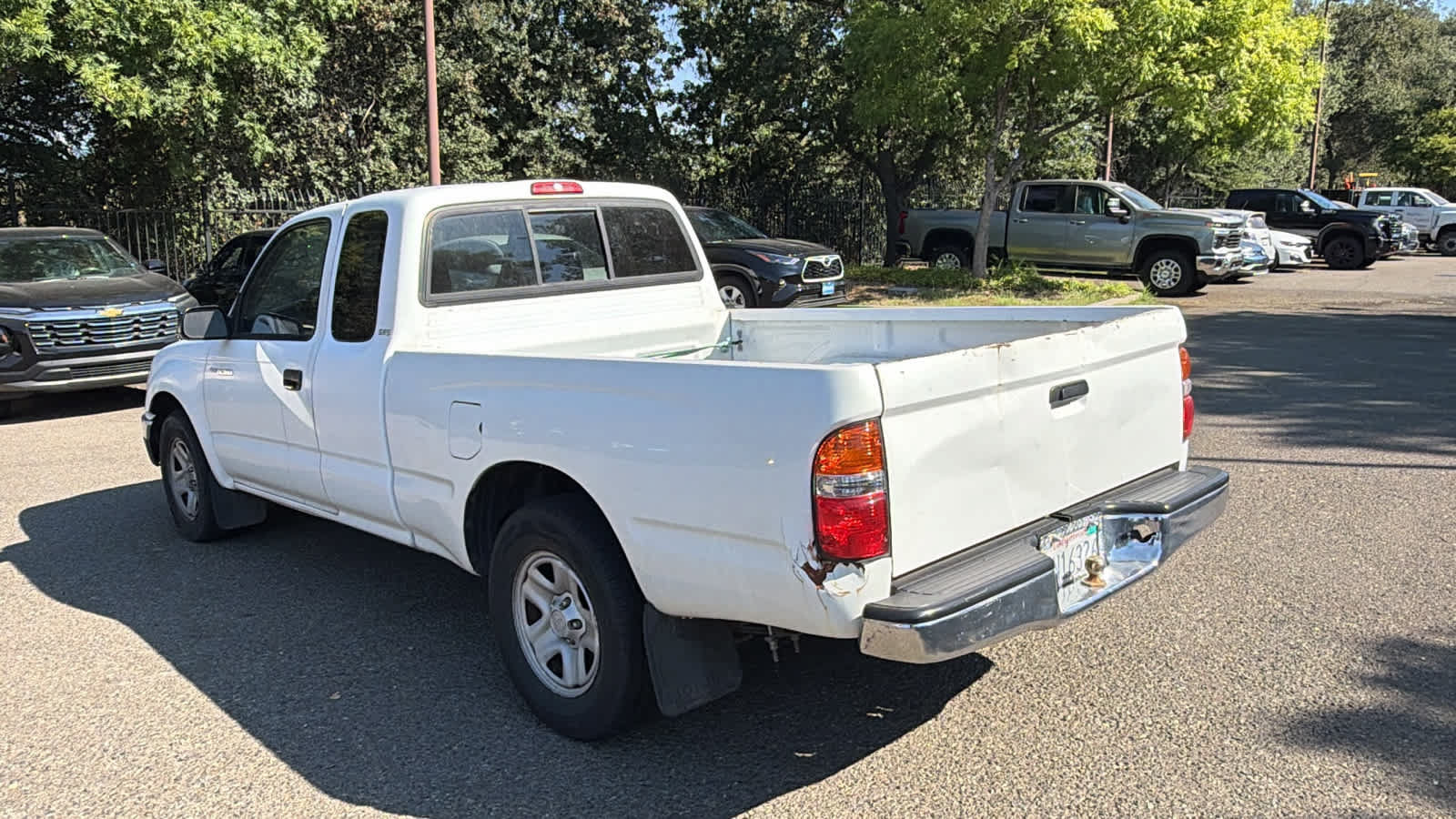 Used 2001 Toyota Tacoma 2WD Xtracab w/ SR5 Pkg w/ Chrome Pkg image 7