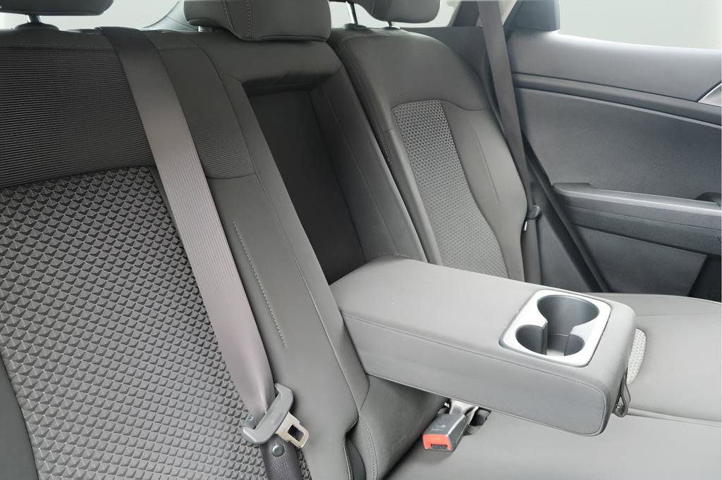 Used 2024 Kia Sportage LX image 26