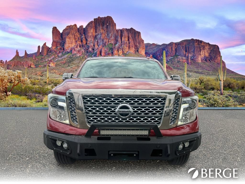 Used 2019 Nissan Titan Platinum Reserve AWD/4WD image 10