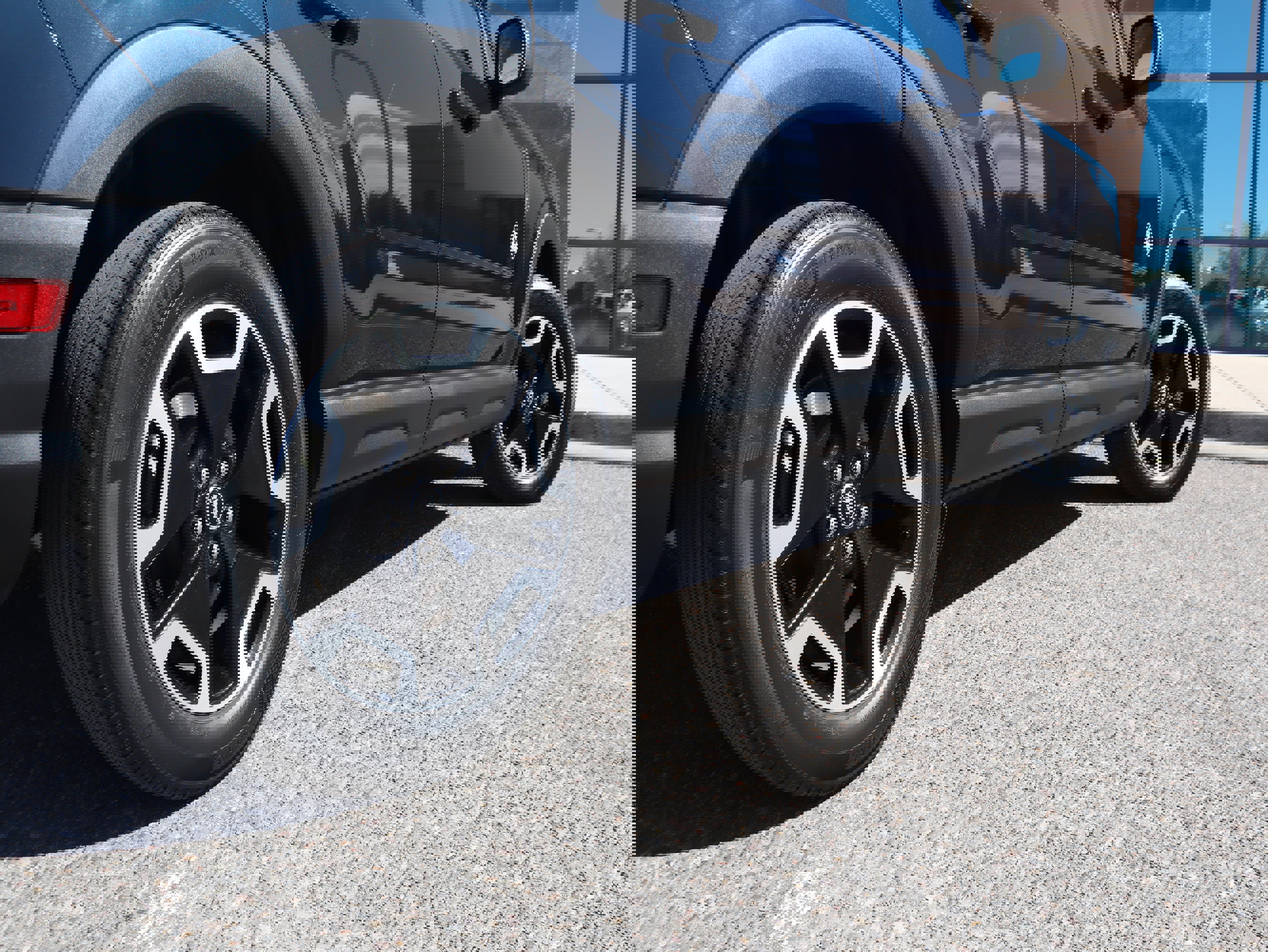 Used 2021 Ford Bronco Sport Outer Banks image 11