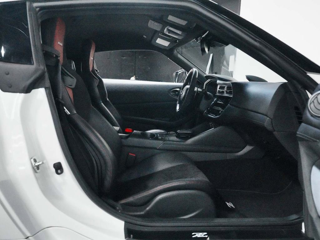 Used 2024 Nissan Z NISMO w/ Floor Mat Package RWD image 27