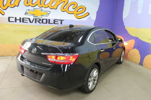 Used 2017 Buick Verano Leather w/ Experience Buick Package FWD image 5