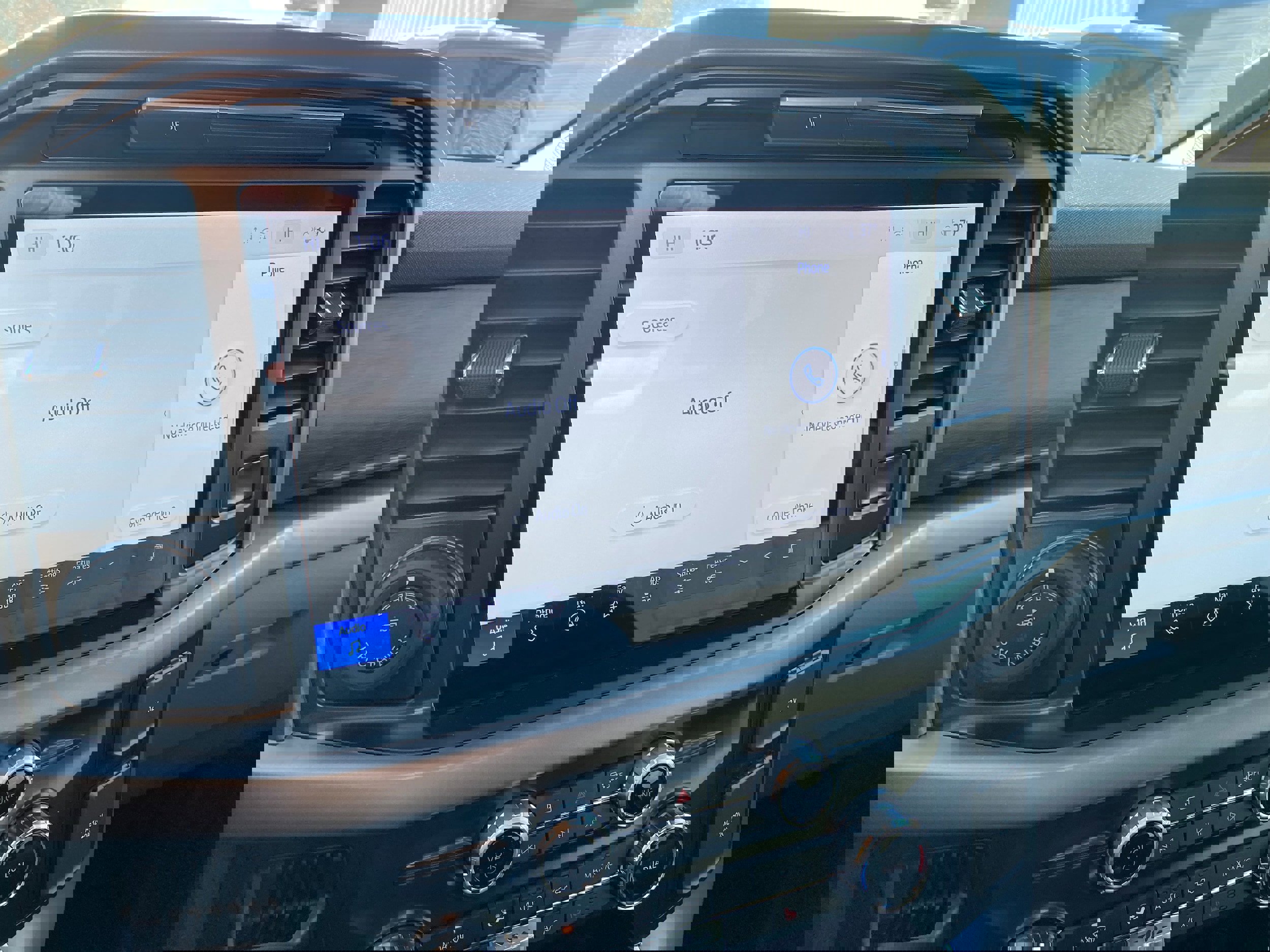 New 2025 Ford F150 XLT w/ Equipment Group 302A MID image 37