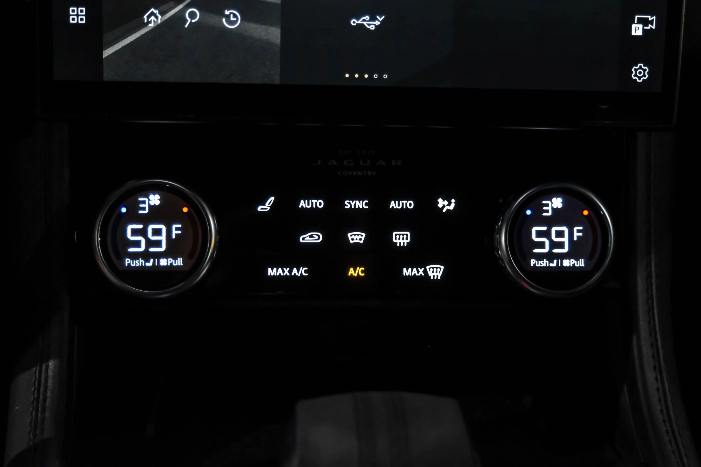 Used 2021 Jaguar F-PACE S image 27