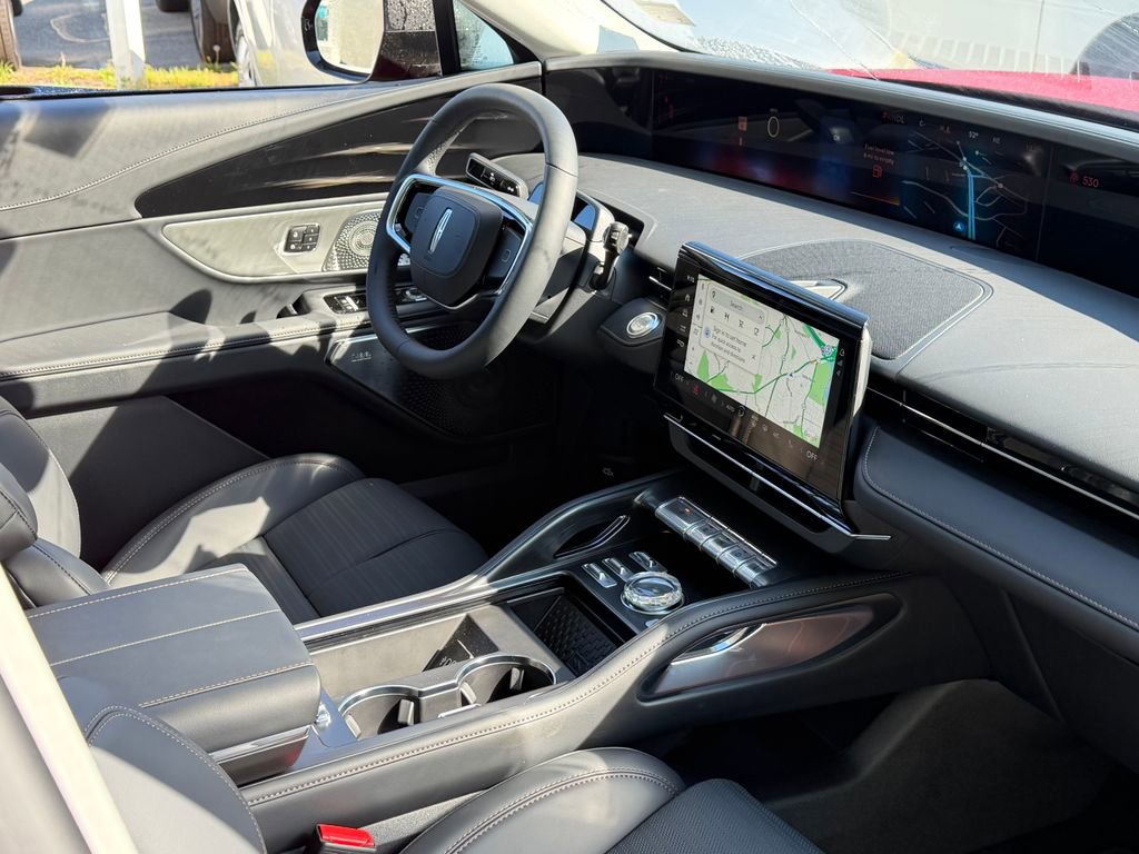 New 2026 Lincoln Nautilus Reserve AWD/4WD image 6